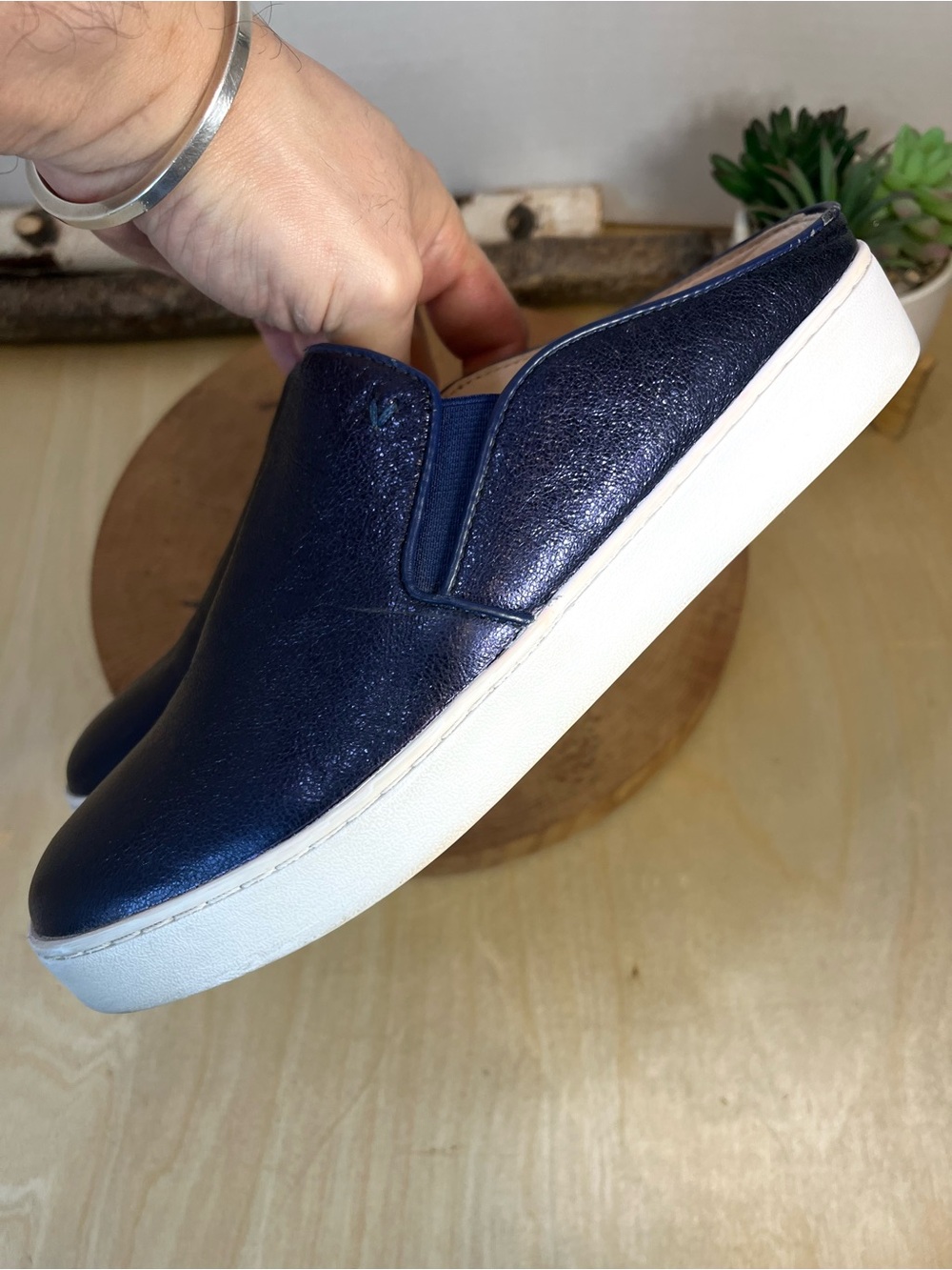 Vionic Splendid Dakota Metallic Navy Blue Slip On Sneaker Mule Shoes Size 8 - Picture 11 of 16